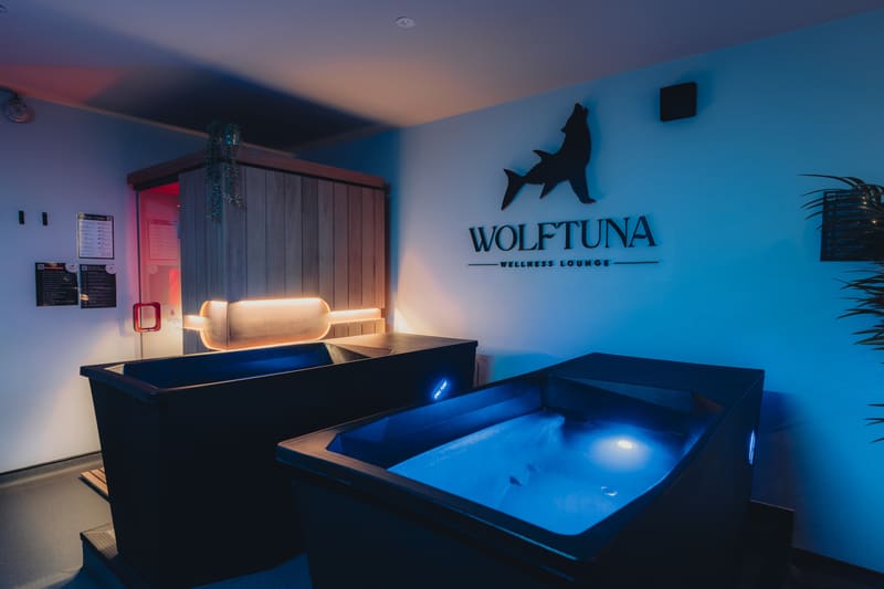 Infrared sauna and cold plunge inside the Wolftuna Wellness Lounge