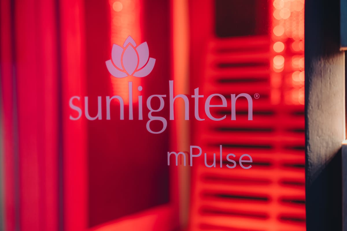 Wolftuna Wellness Lounge with infrared sauna and cold plunge tubs